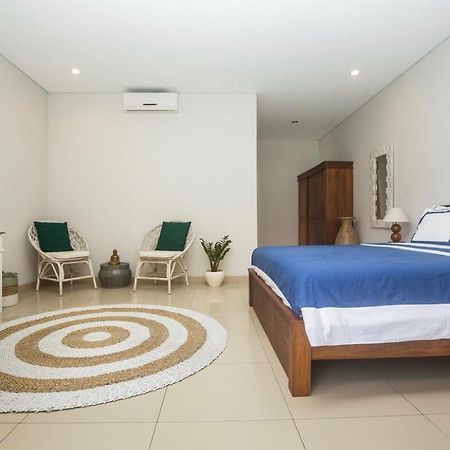 Big Brother Villa Seminyak  Exterior photo