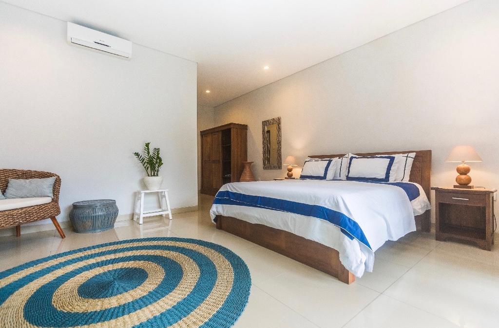 Big Brother Villa Seminyak  Exterior photo