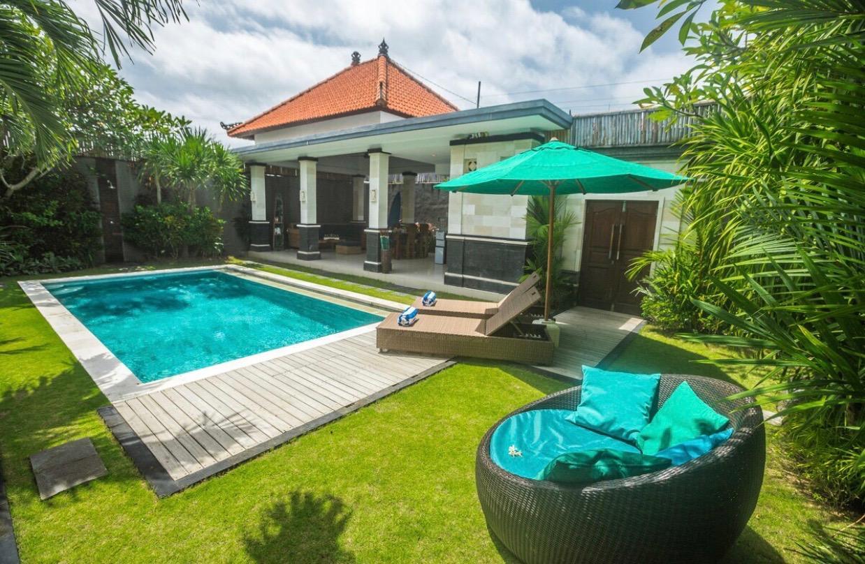 Big Brother Villa Seminyak  Exterior photo