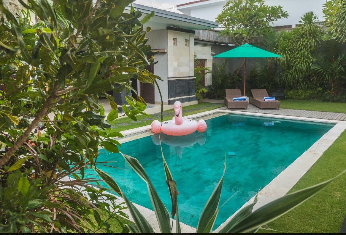 Big Brother Villa Seminyak  Exterior photo