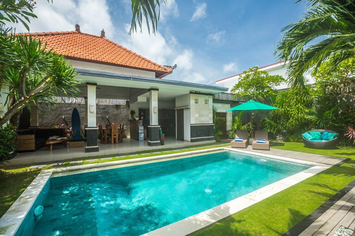 Big Brother Villa Seminyak  Exterior photo