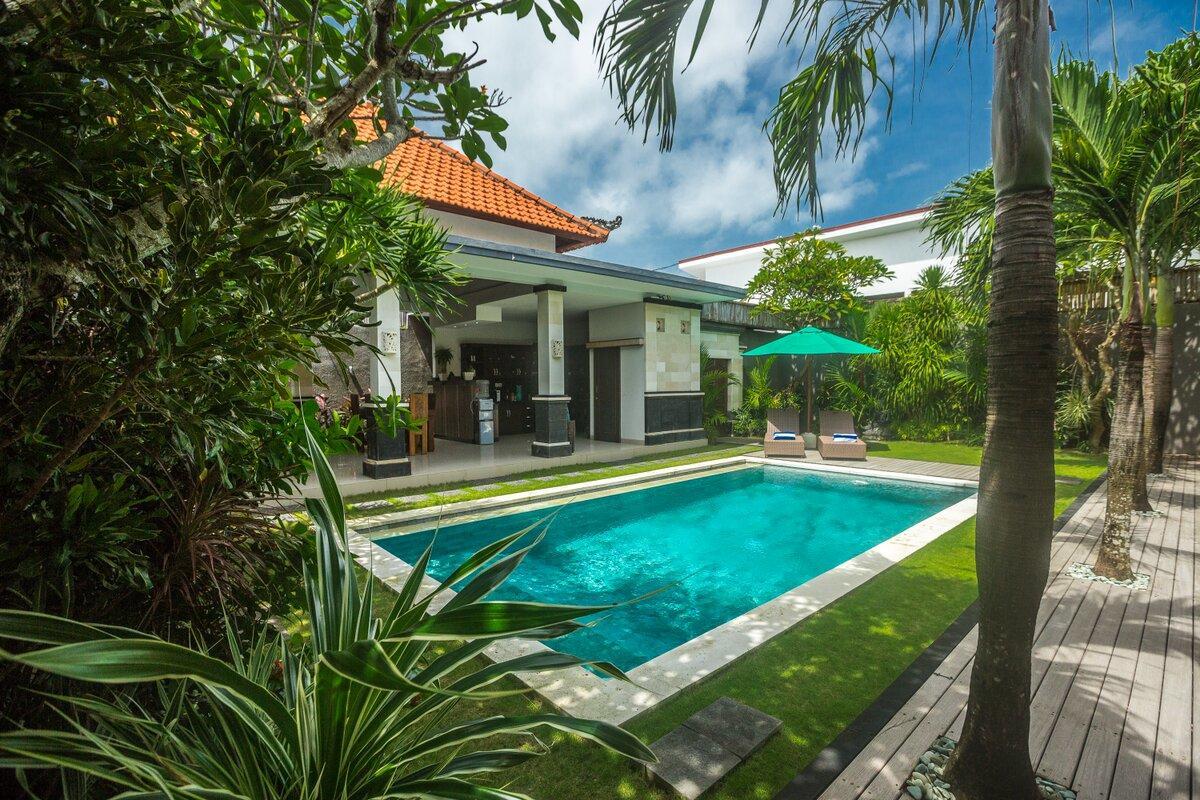 Big Brother Villa Seminyak  Exterior photo