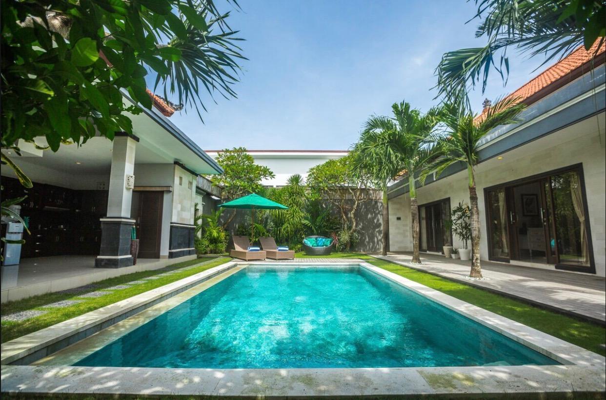 Big Brother Villa Seminyak  Exterior photo