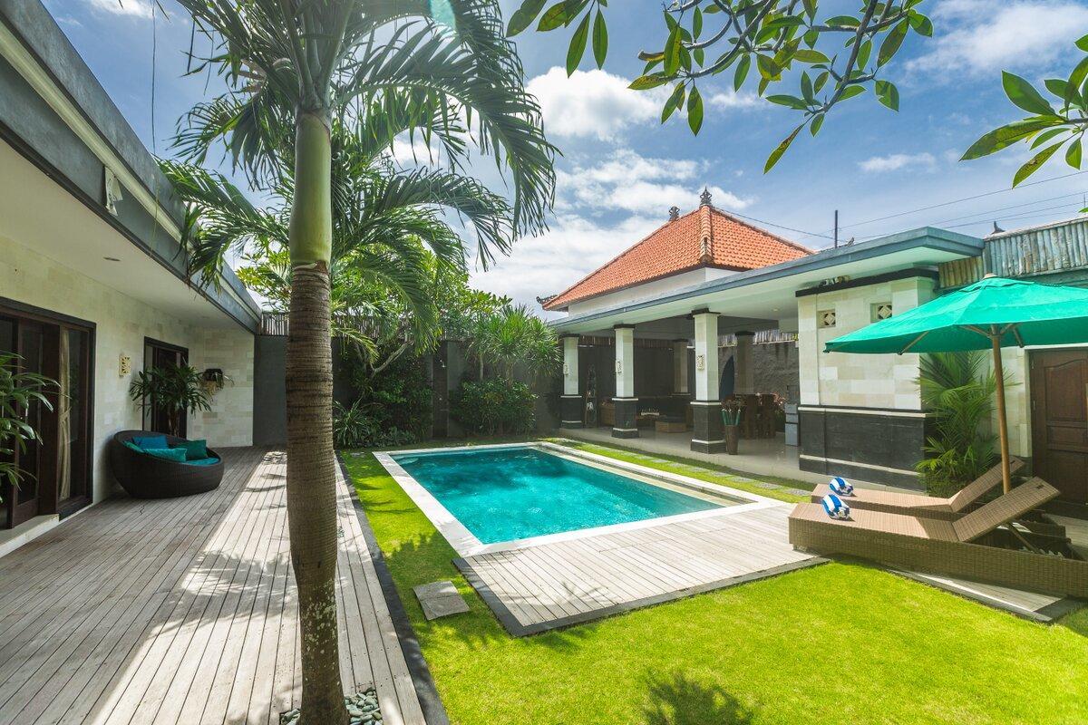 Big Brother Villa Seminyak  Exterior photo